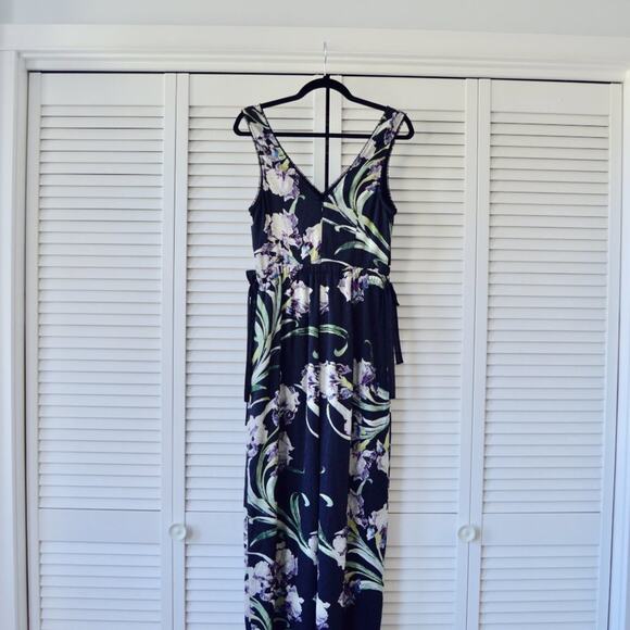 Club Monaco Size 2 Floral Sohrab Jumpsuit | Size 2 - Picture 7 of 10